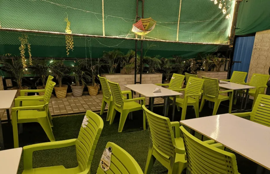 Saffron Hotel & Restaurant